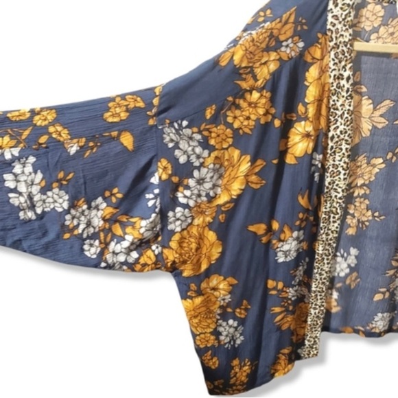 Anthropologie Andersen & Lauth Zoe Leopard Trimmed  Floral Print size OS - Picture 4 of 6